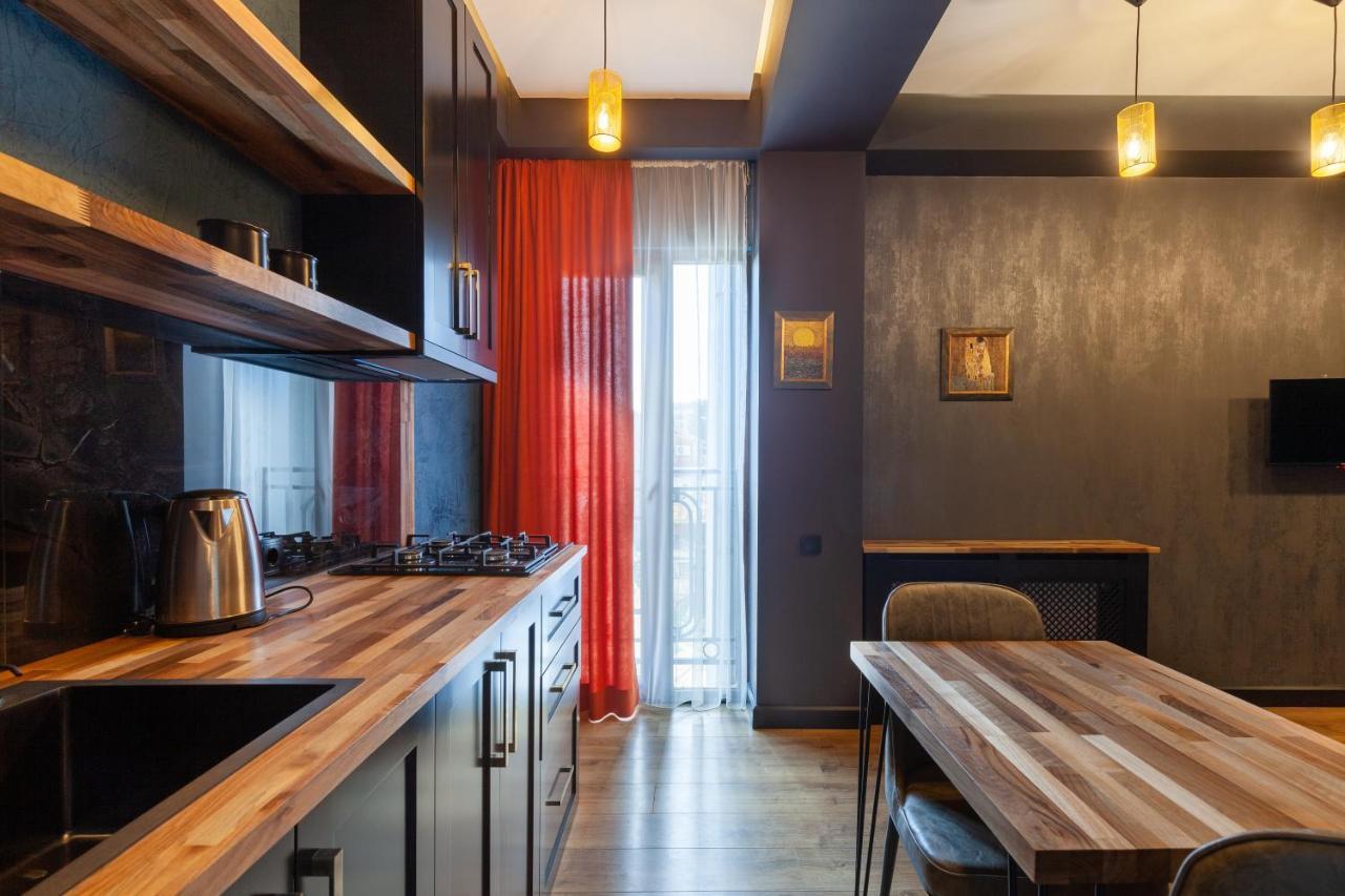 קוטאיסי Irina'S Apartments מראה חיצוני תמונה
